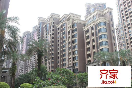 三盛托斯卡納小區(qū)全景（2015-9-15）