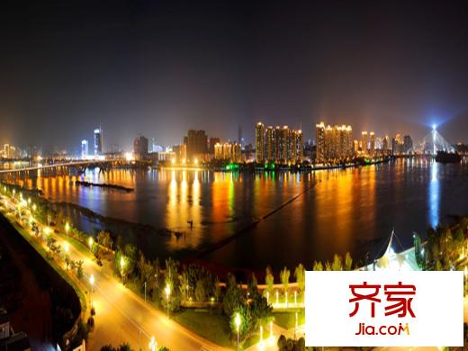 融僑外灘江景實(shí)景2013-06-03