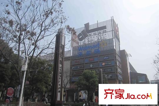 光谷坐標(biāo)城九臺周邊沃爾瑪