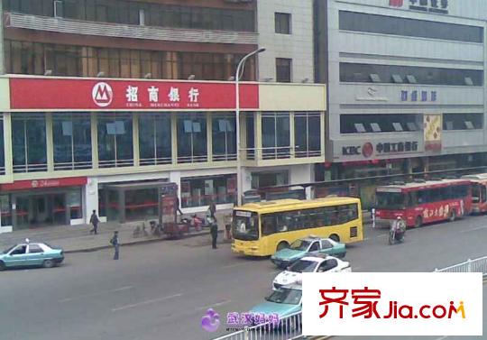 平方米房翰林瓏城周邊招商銀行