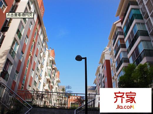 東風(fēng)陽光城別墅外景圖 