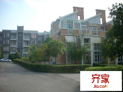 大洋彼岸心海岸別墅外景圖小區(qū)內(nèi)遠觀（20090923）