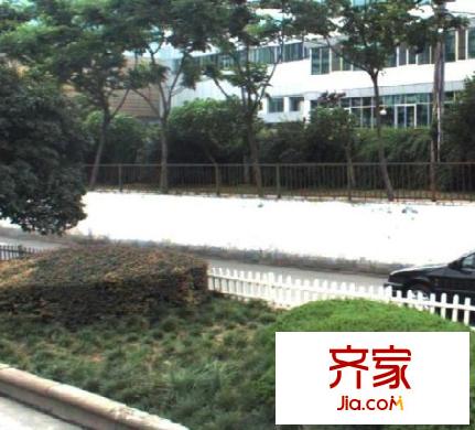 東湖中學(xué)小區(qū)外景圖東湖中學(xué)教師宿舍 