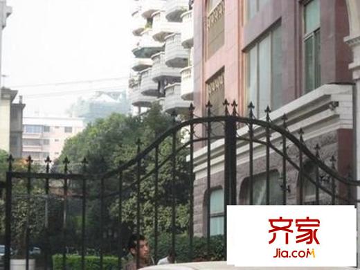 人與自然外景圖 