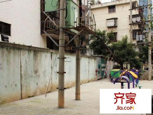 泮洋小區(qū)外景圖 