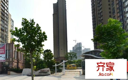 海賦江城外景圖 