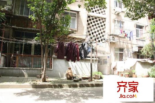 江大路工科院小區(qū)外景圖