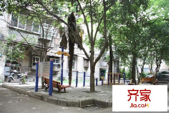 江大路工科院小區(qū)
