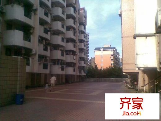 福霞小區(qū)外景圖 