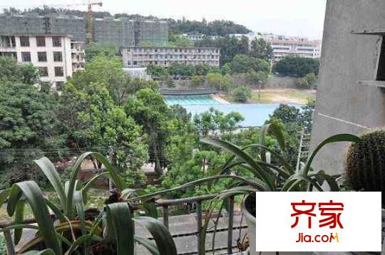 工程學(xué)院宿舍外景圖 