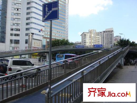 世紀(jì)豪門(mén)配套圖周邊 龍華天橋