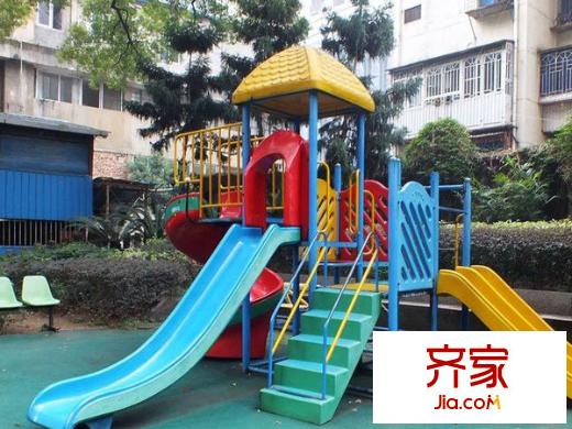閩江苑外景圖 