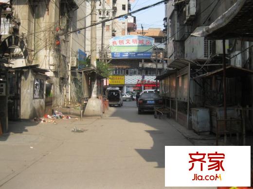 利濟南路社區(qū)外景圖