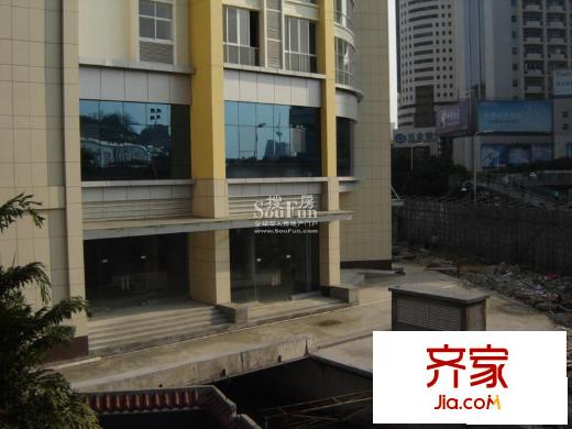 金潤(rùn)財(cái)富中心外景圖 