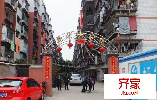 新興小區(qū)外景圖 