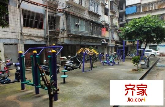 保定小區(qū)外景圖 
