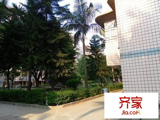 鴻城小區(qū)外景圖 