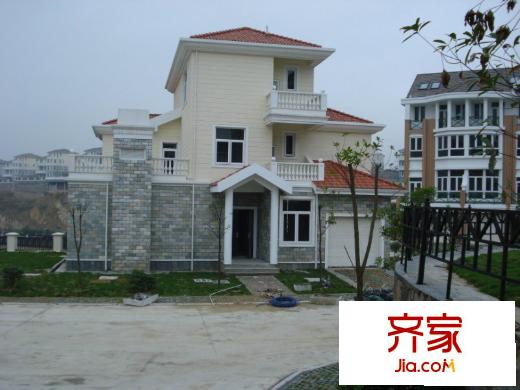 居住主題丹楓白鷺外景圖居住主題（丹楓白鷺） 