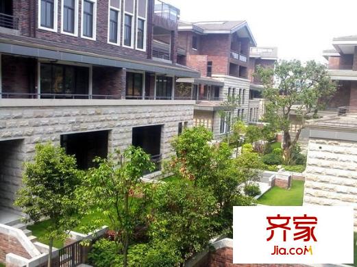 陽光理想城丹寧頓小鎮(zhèn)外景圖 