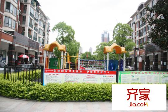 新地東方華府外景圖  