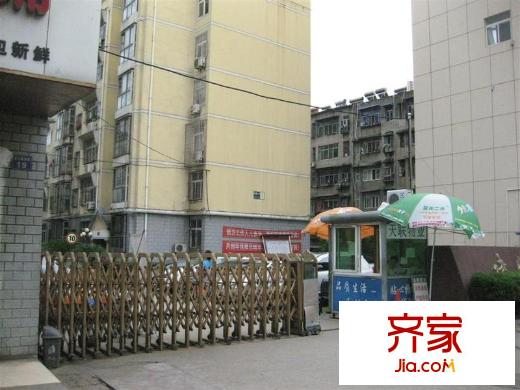建信小區(qū)外景圖 