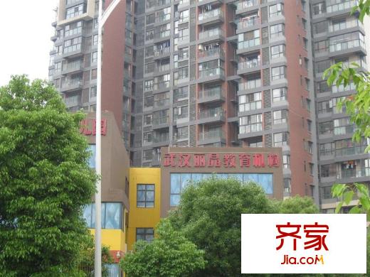 百步亭現(xiàn)代城三區(qū)外景圖