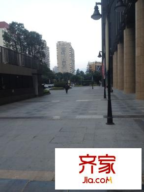 恒力城外景圖 
