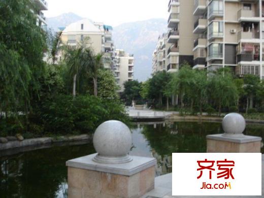 大景城外景圖 
