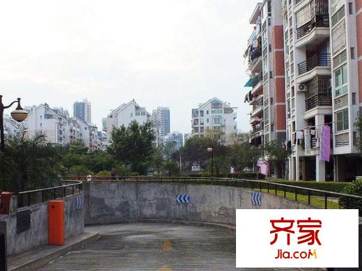 金山碧水三期春曉苑