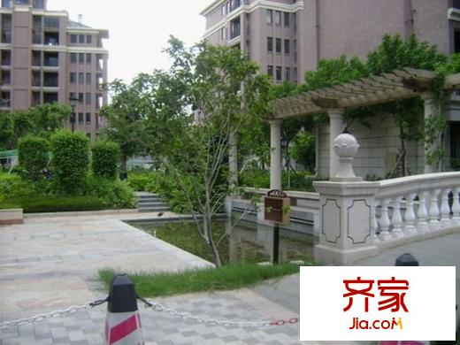 新倉山洋樓外景圖 