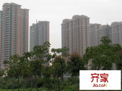 東方名城實(shí)景照20100317