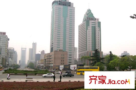 中國鐵建1818中心周邊白玫瑰大酒店