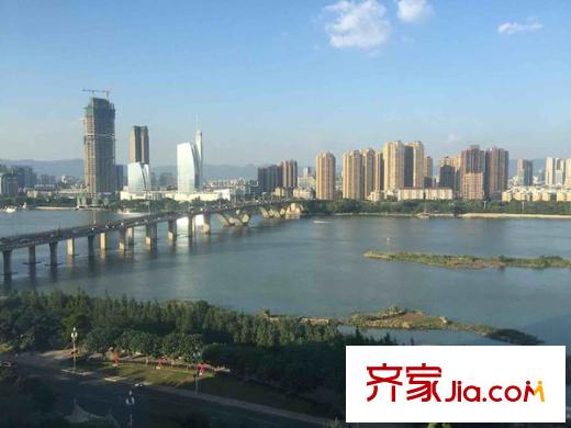 融僑外灘B區(qū) 3室 戶型圖