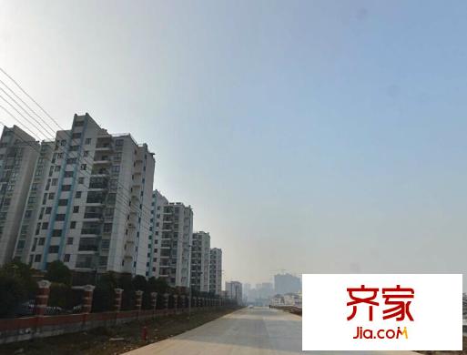 漢陽(yáng)人信匯外景圖
