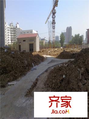 朗詩(shī)麥君小區(qū)園林景觀進(jìn)度（20120512）