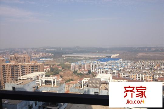 光谷領(lǐng)秀自由城二期實景鳥瞰圖（2015.1.4）
