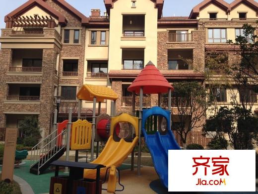 復(fù)地東湖國際別墅外景圖 