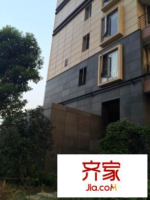 世茂錦繡長(zhǎng)江三期外景圖 