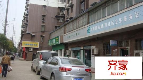 曬湖小區(qū)外景圖 周邊配套