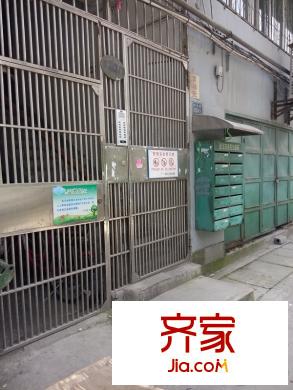 名仕閣外景圖1棟2門（2015-6）