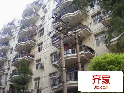 錦繡人家外景圖 