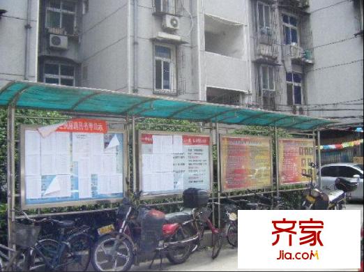 武汽宿舍外景圖  