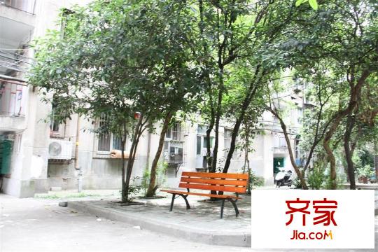 江大路工科院小區(qū)外景圖
