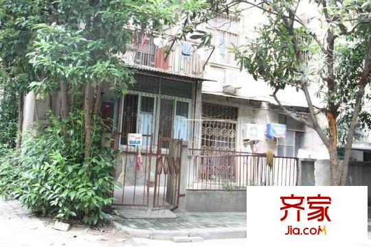 江大路工科院小區(qū)外景圖