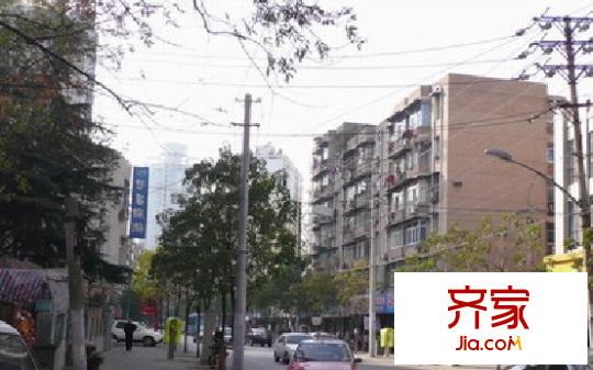 江大路工科院小區(qū)外景圖工科院宿舍 