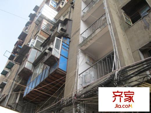 利濟南路社區(qū)外景圖