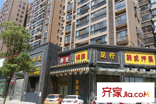鼎盛華城小區(qū)底商