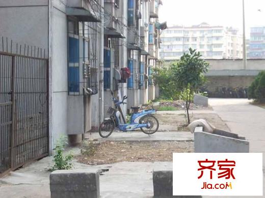 鐵機(jī)宿舍外景圖 