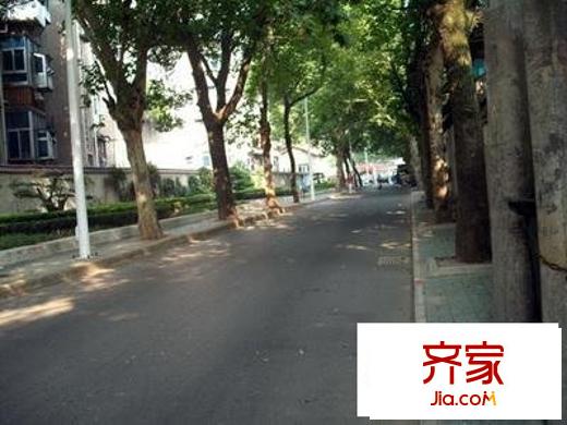 八一路鐵路小區(qū)外景圖 