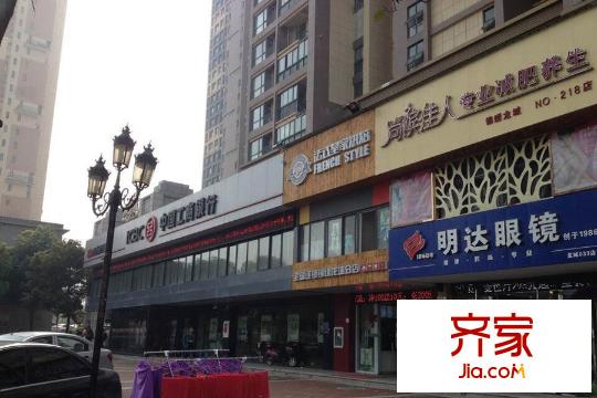 錦繡龍城八期鎏園龍城路商業(yè)街（20150325）